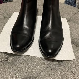 Aquatalia ankle boots